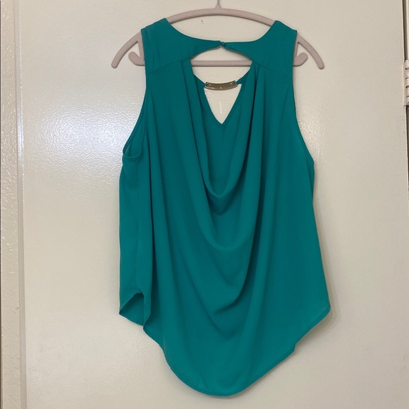 Lily White Teal Sleeveless Keyhole Camisole - Picture 3 of 4